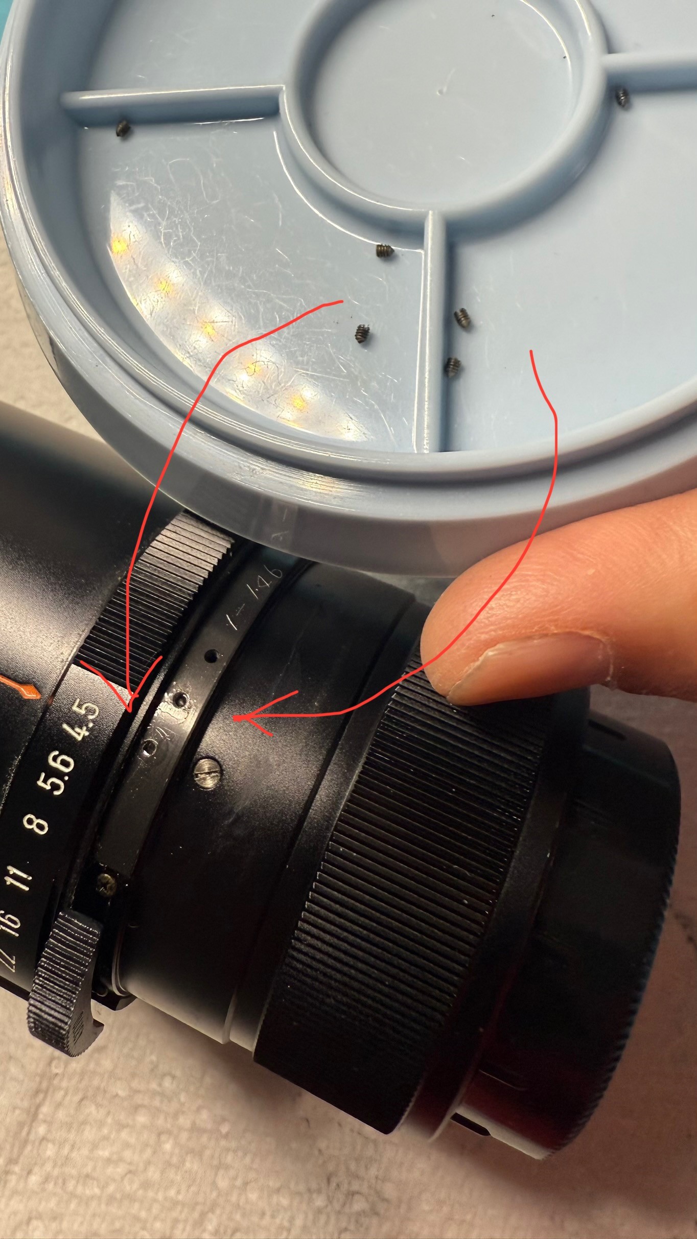 Disassembling and Cleaning the Pentax Takumar 85–210mm Zoom Lens
