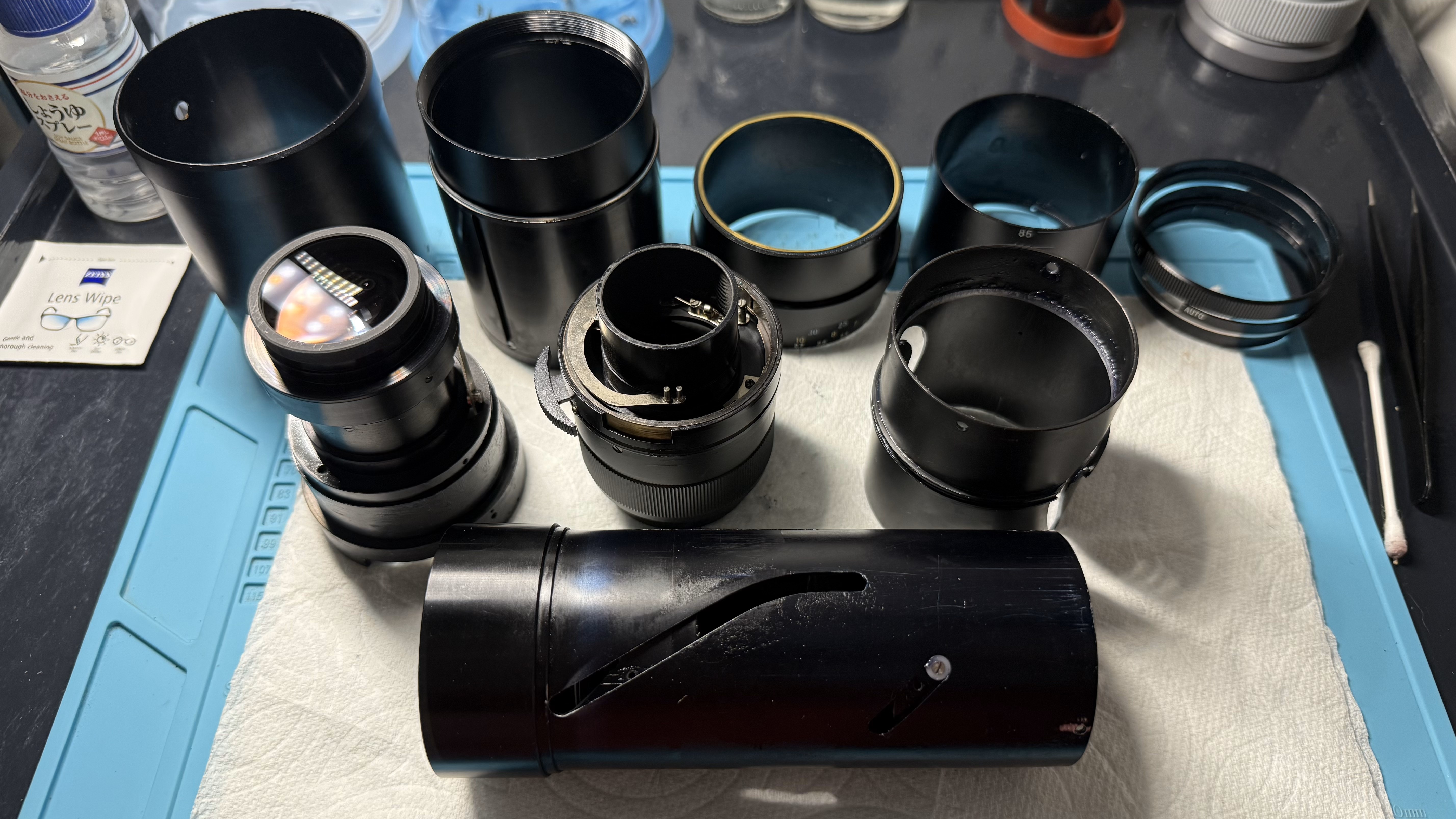 Disassembling and Cleaning the Pentax Takumar 85–210mm Zoom Lens